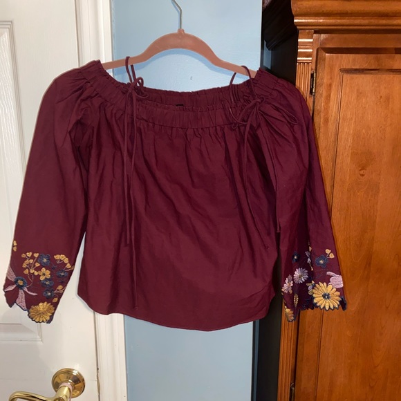 Topshop Tops - Off shoulder top Topshop Tops - Off shoulder top